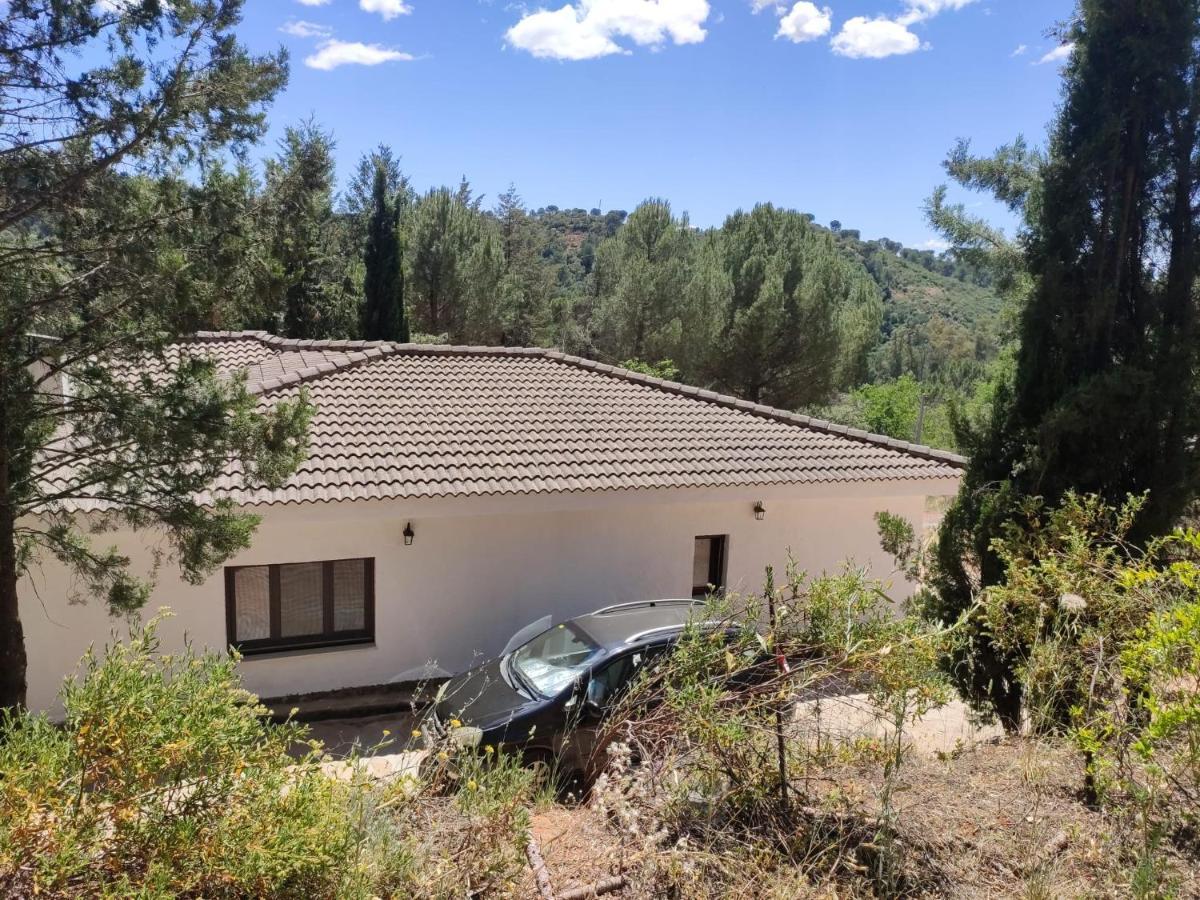 Bonita Casa Blanca En El Bosque. Villa Кордоба Екстериор снимка
