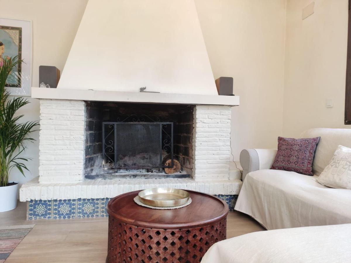 Bonita Casa Blanca En El Bosque. Villa Кордоба Екстериор снимка
