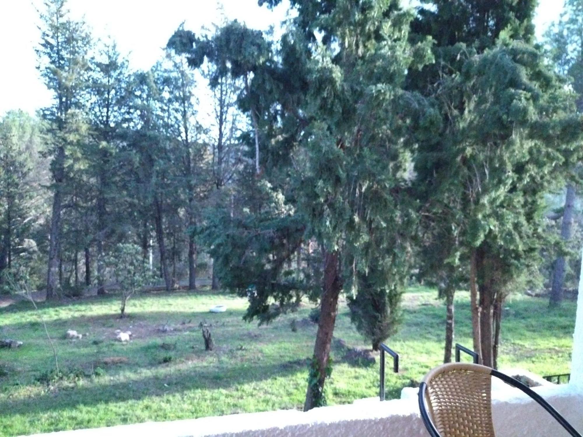 Bonita Casa Blanca En El Bosque. Villa Кордоба Екстериор снимка